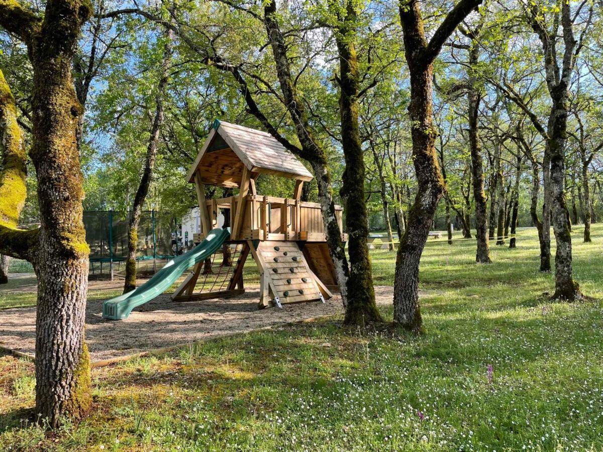 Lodges Du Bois Dodo - Ancien Camping De Bois Redon Septfonds Екстер'єр фото