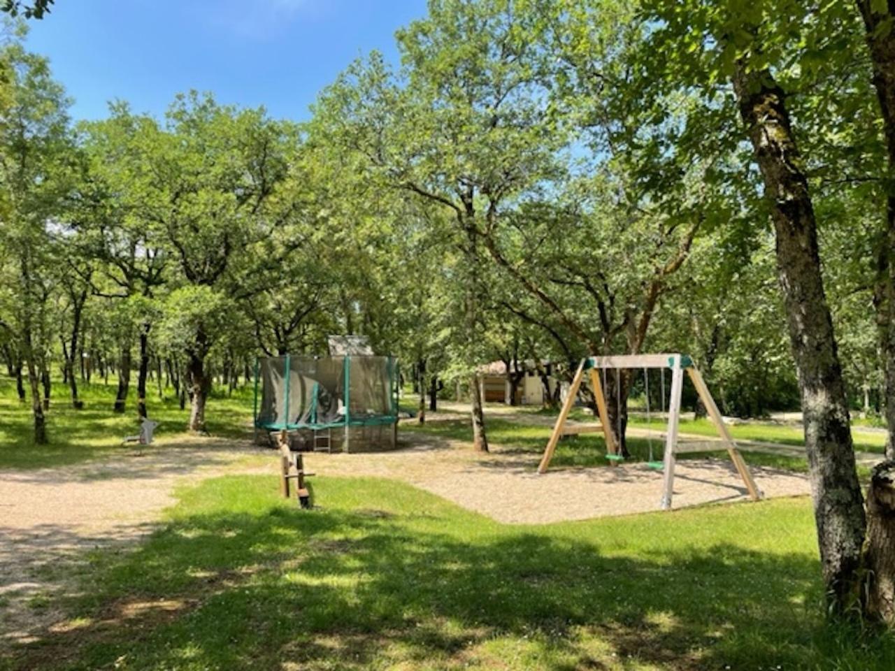 Lodges Du Bois Dodo - Ancien Camping De Bois Redon Septfonds Екстер'єр фото